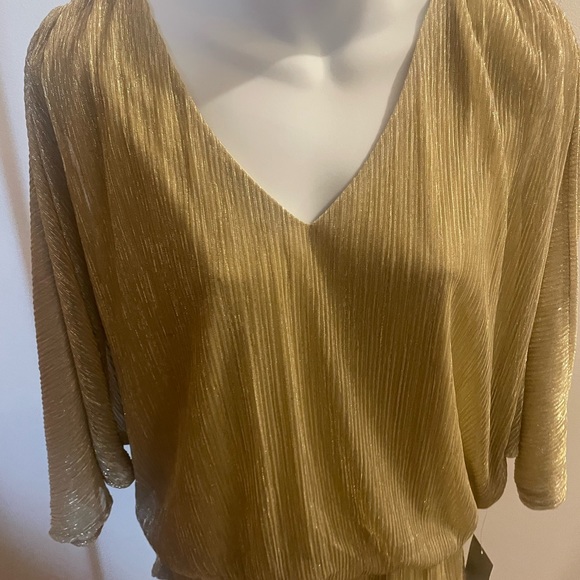 CHAUS New York Blouse size L Cold-shoulder cutouts with rhinestone. - Picture 6 of 11